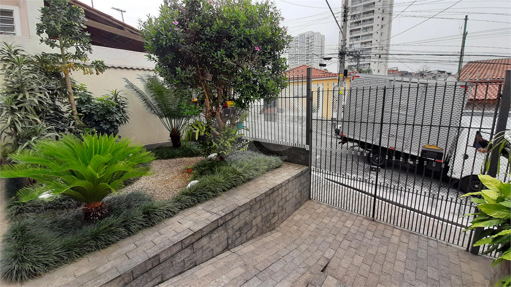 Casa à venda na Parada Inglesa, 3 quartos , 1 suíte, escritório, 3 vagas. Próximo ao metrô.