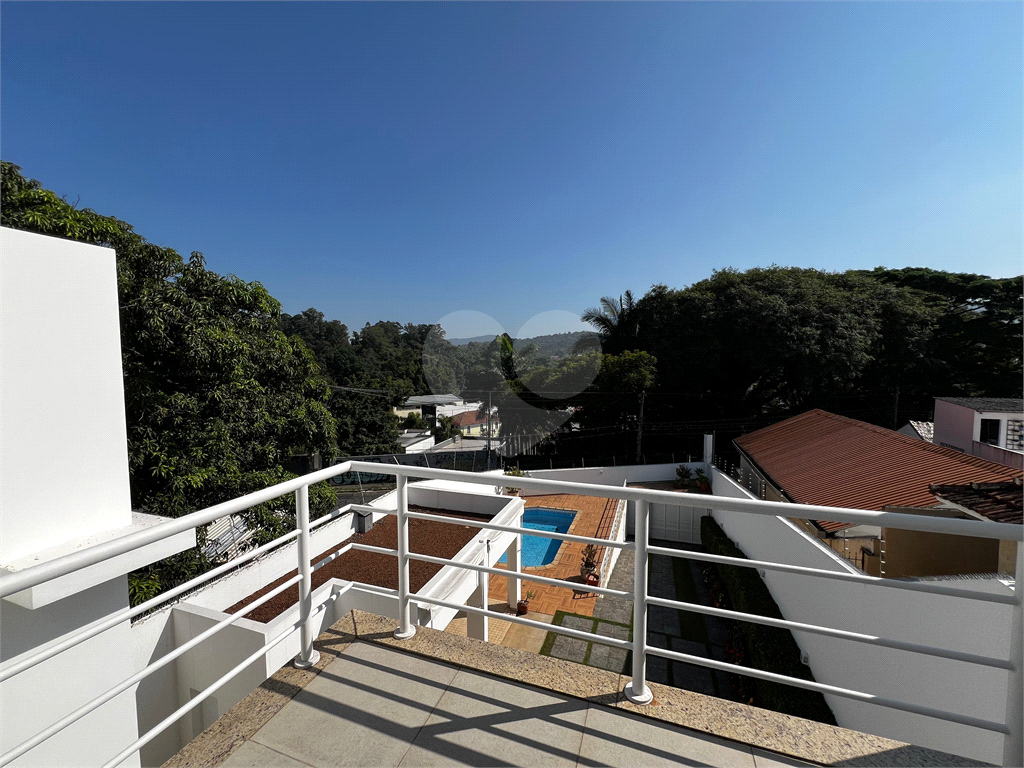 Lindo Sobrado - Venda e locação -  Tremembé -próximo ao Horto Florestal