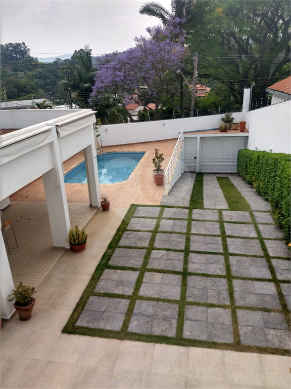 Lindo Sobrado - Venda e locação -  Tremembé -próximo ao Horto Florestal
