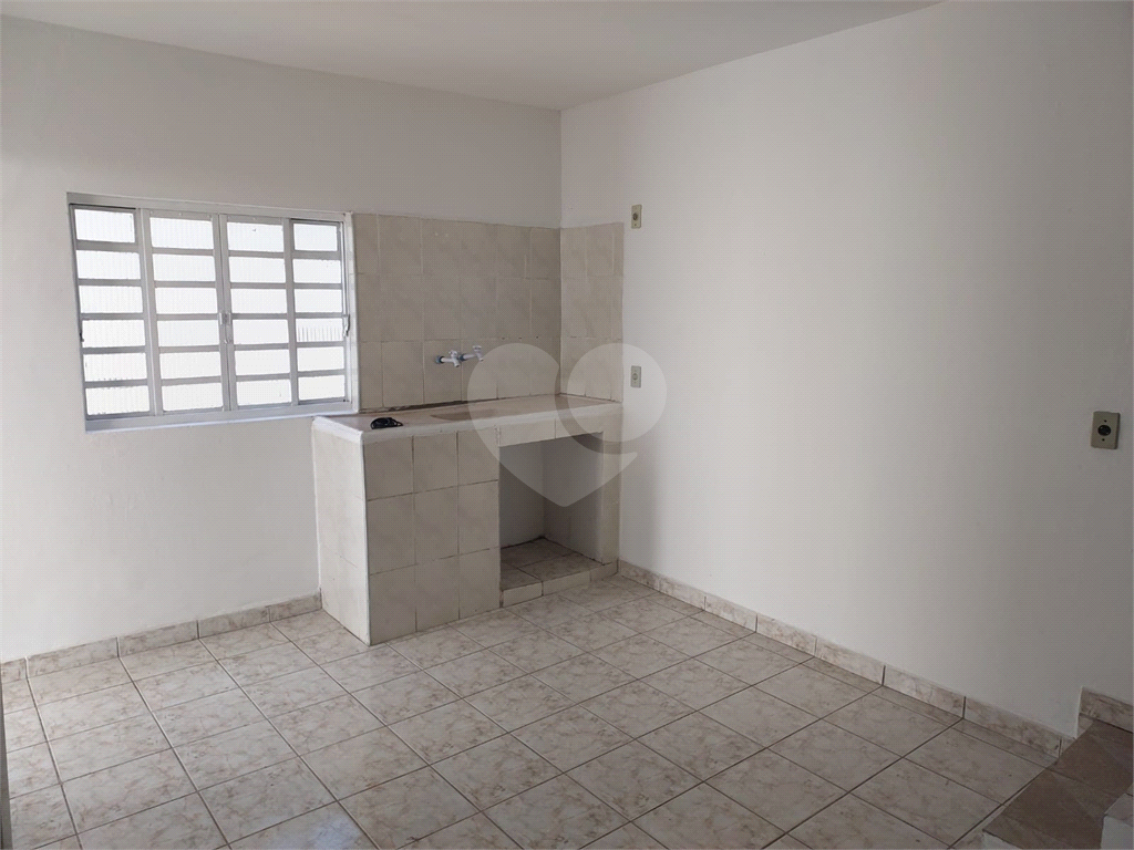 CASA TÉRREA em CASA VERDE