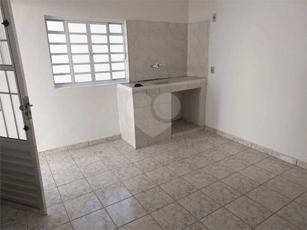 CASA TÉRREA em CASA VERDE