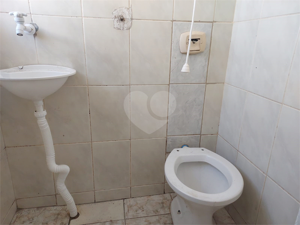 CASA TÉRREA em CASA VERDE