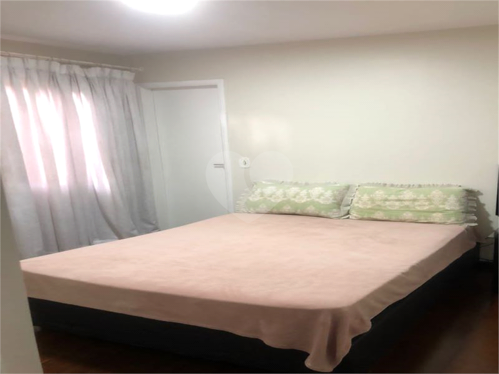 APARTAMENTO em CASA VERDE