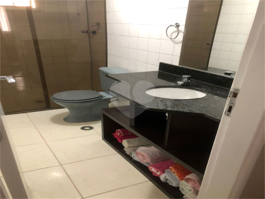 APARTAMENTO em CASA VERDE