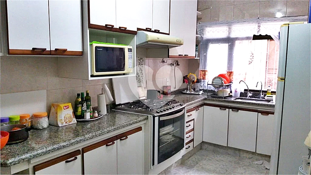 Sobrado à venda com 4 quartos, 242m² - Foto 8