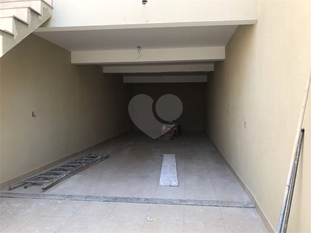 Sobrado novo de 3 quartos 1 suíte, 3 vagas de garagem Tremembé