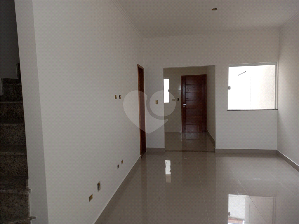 Sobrado novo de 3 quartos 1 suíte, 3 vagas de garagem Tremembé