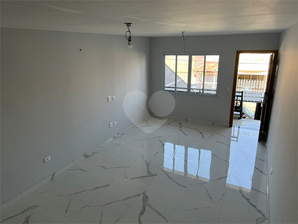 Casa térrea na Vila Paiva, com 300m aproximados de terreno,