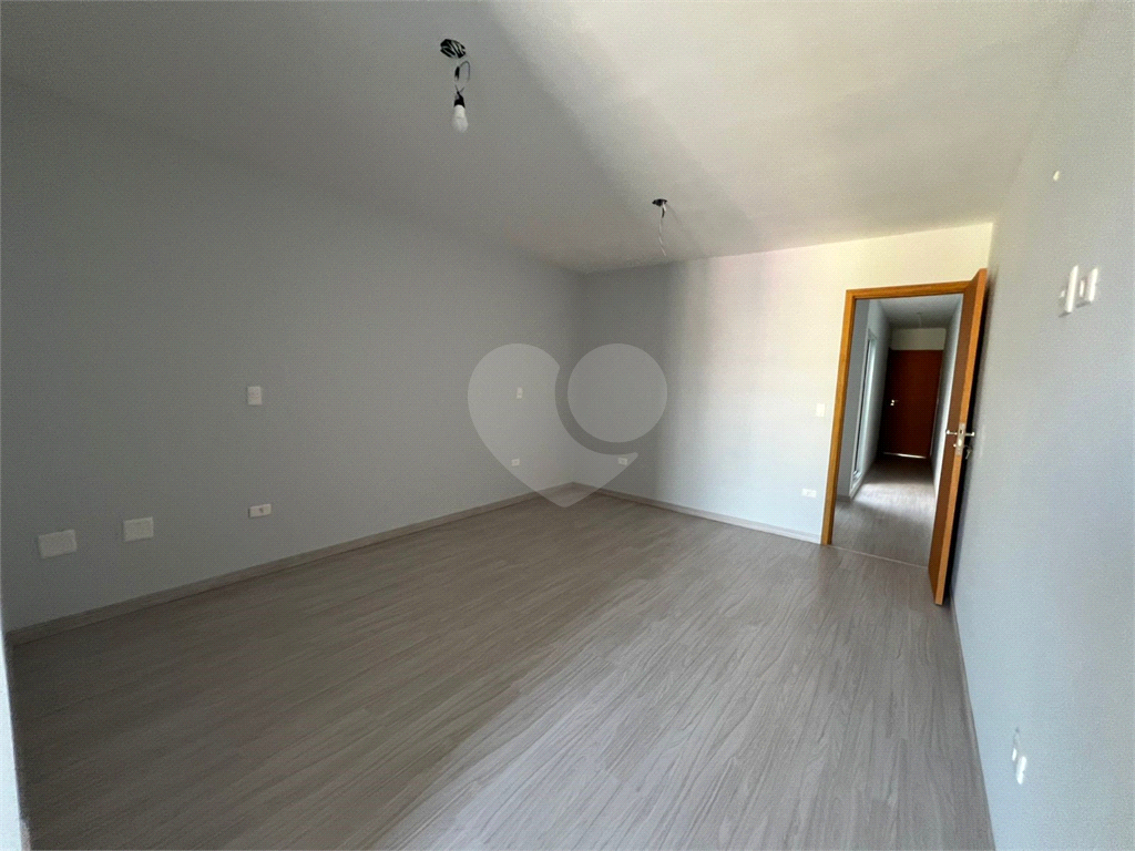 Casa térrea na Vila Paiva, com 300m aproximados de terreno,