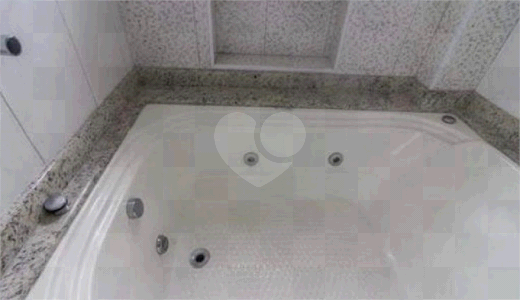 Lindo Apartamento reformado na região da Barra Funda