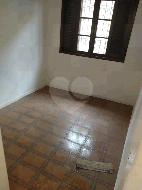 Casa à venda com 4 quartos, 142m² - Foto 13