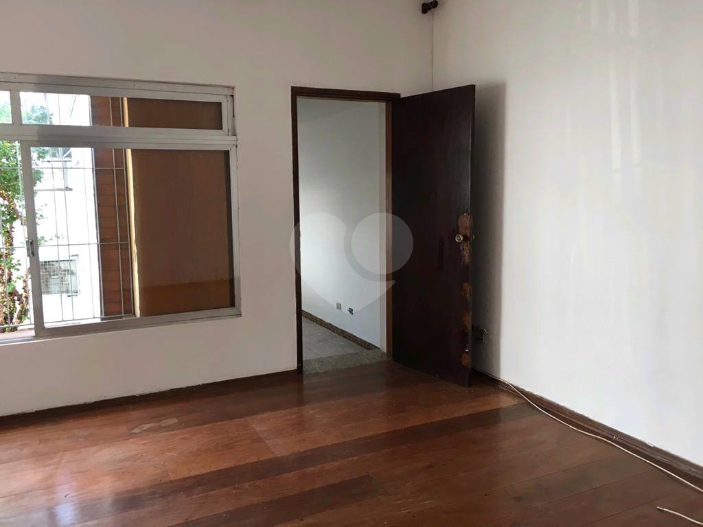 Casa à venda com 3 quartos, 280m² - Foto 11