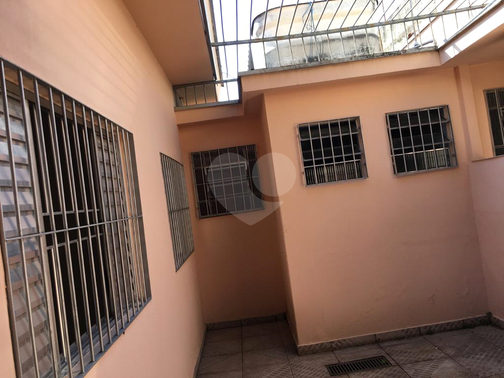 Casa à venda com 3 quartos, 280m² - Foto 14