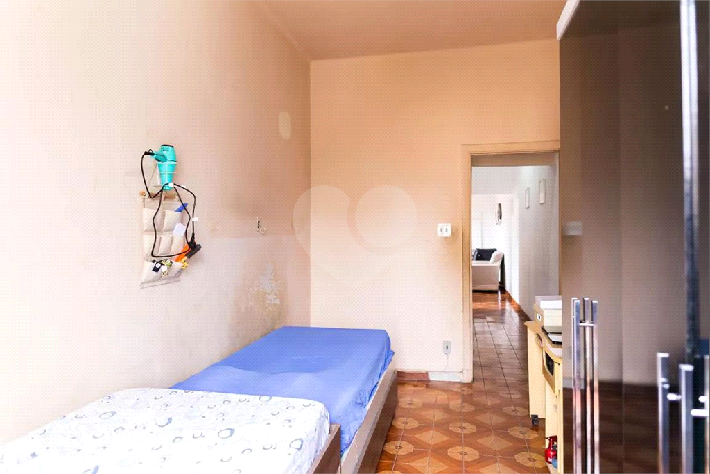 Apto com 88 metros 2 dorm 1 banheiro