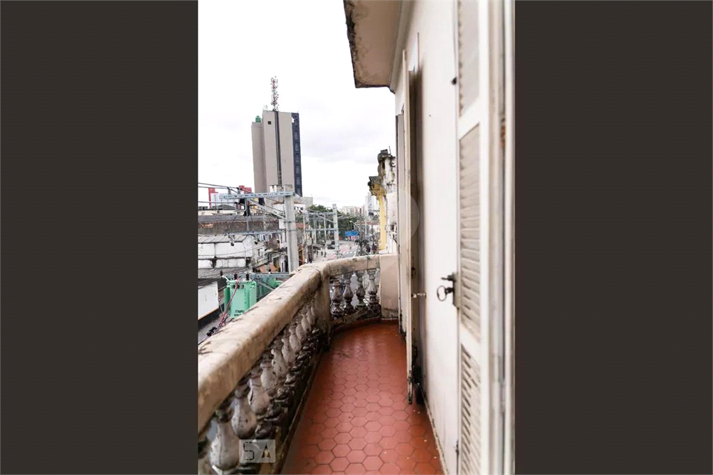 Apto com 88 metros 2 dorm 1 banheiro
