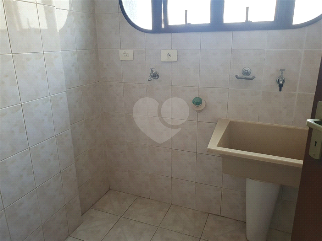 APARTAMENTO em SANTANA