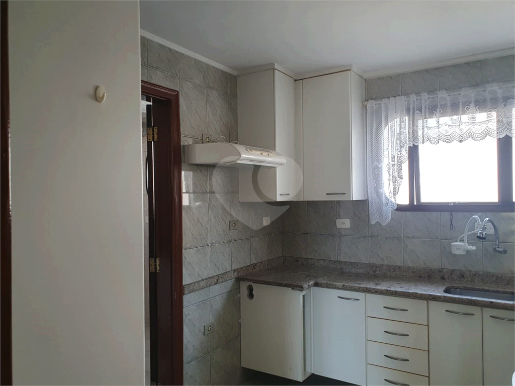 APARTAMENTO em SANTANA