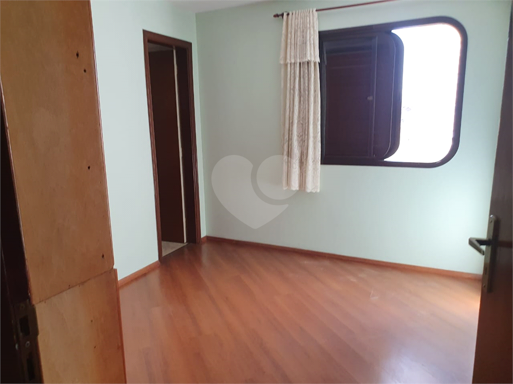 APARTAMENTO em SANTANA