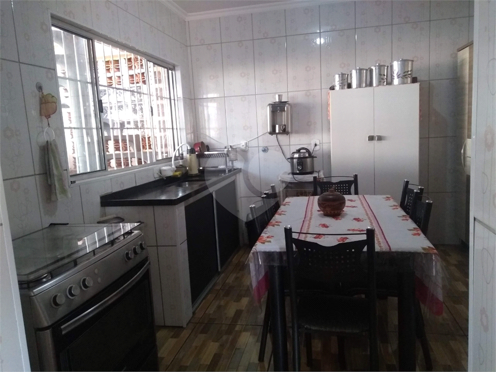 Sobrado em itaquera (03 andares)