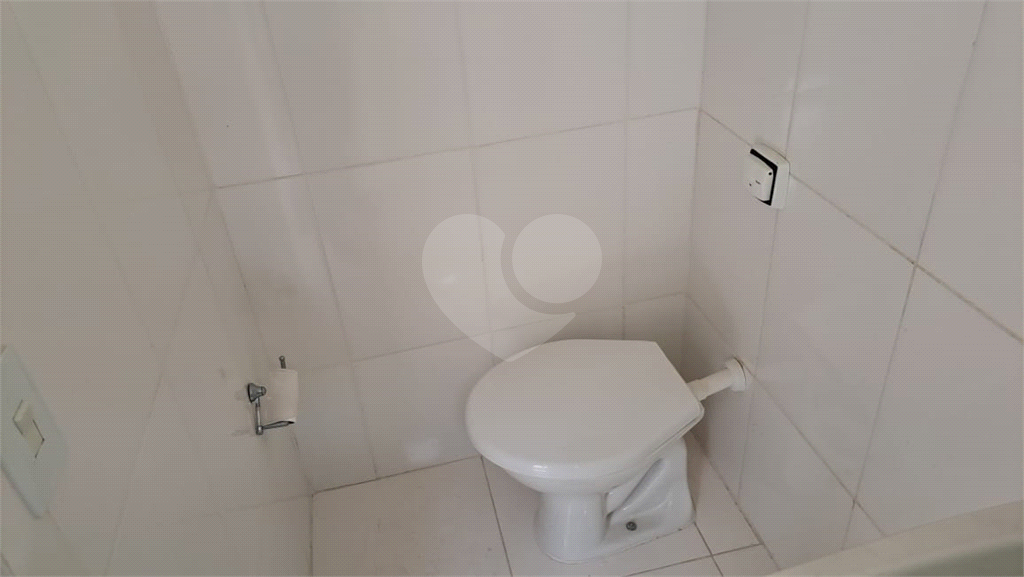 APARTAMENTO em LAPA