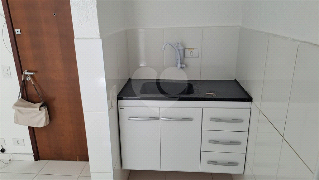 APARTAMENTO em LAPA