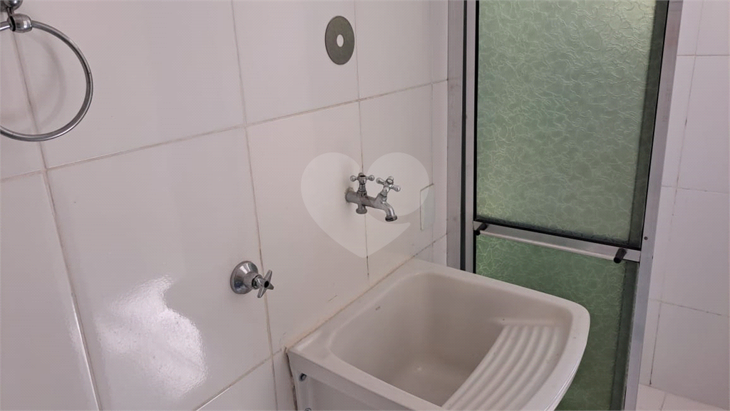 APARTAMENTO em LAPA