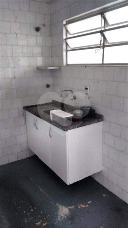 Apartamento à venda com 2 quartos, 62m² - Foto 9