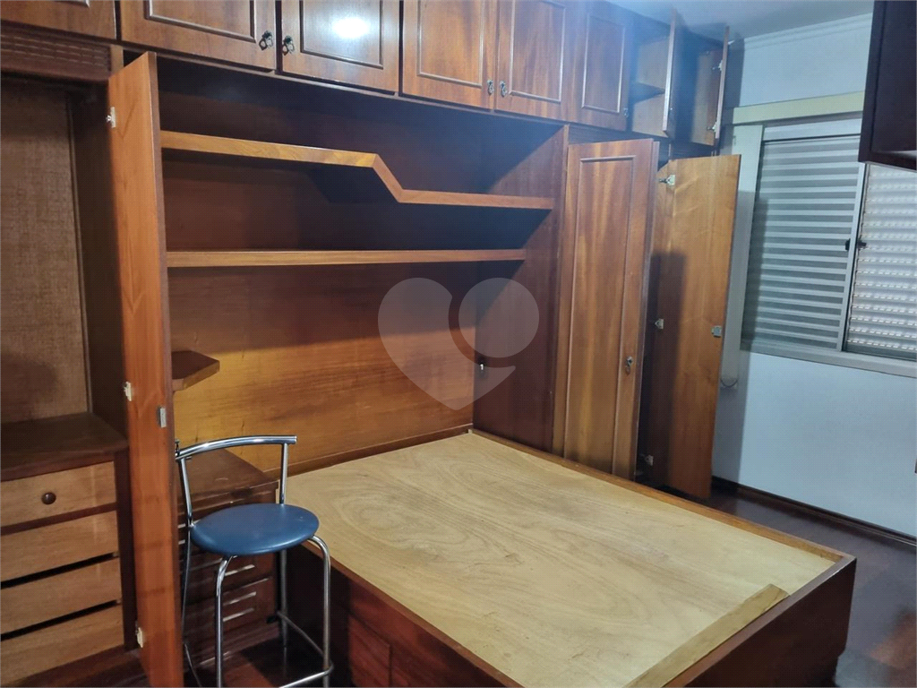 Apartamento à venda com 2 quartos, 78m² - Foto 35