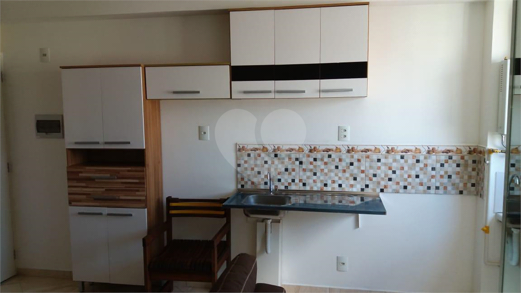 Apartamento à venda com 1 quarto, 30m² - Foto 14