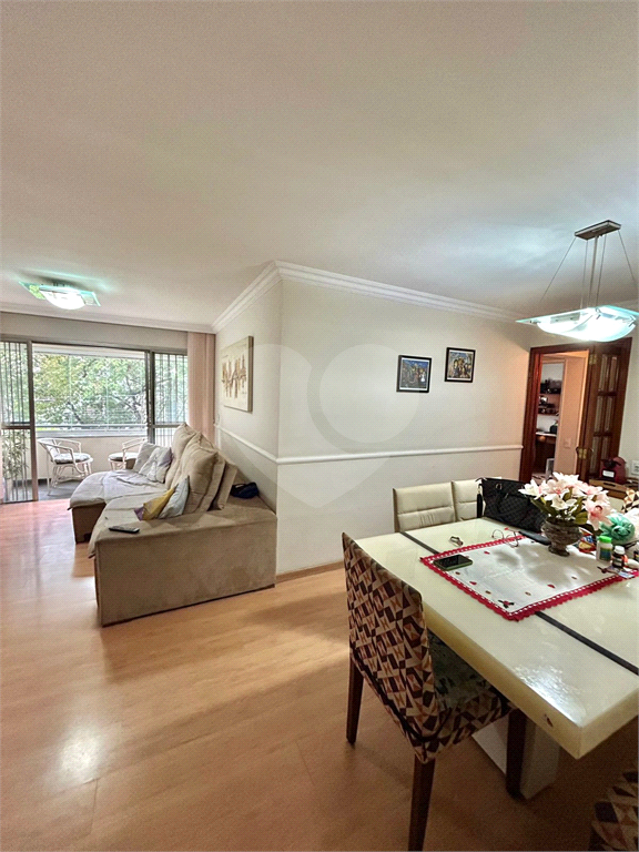 Apartamento na Av. Braz Leme, 110 metros, 3 dormitórios 1 suíte e 2 vagas 