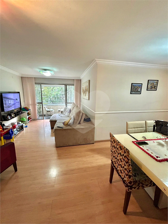 Apartamento na Av. Braz Leme, 110 metros, 3 dormitórios 1 suíte e 2 vagas 