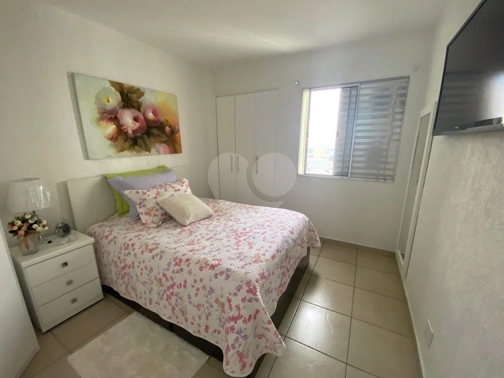 Apartamento à venda com 2 quartos, 72m² - Foto 6