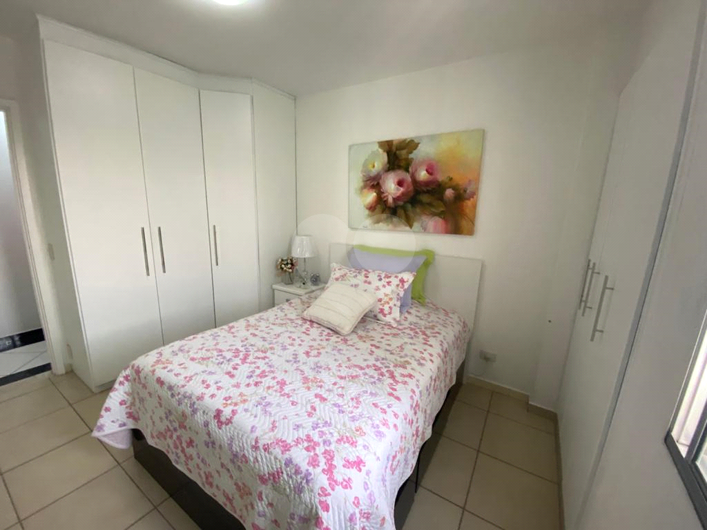 Apartamento à venda com 2 quartos, 72m² - Foto 7