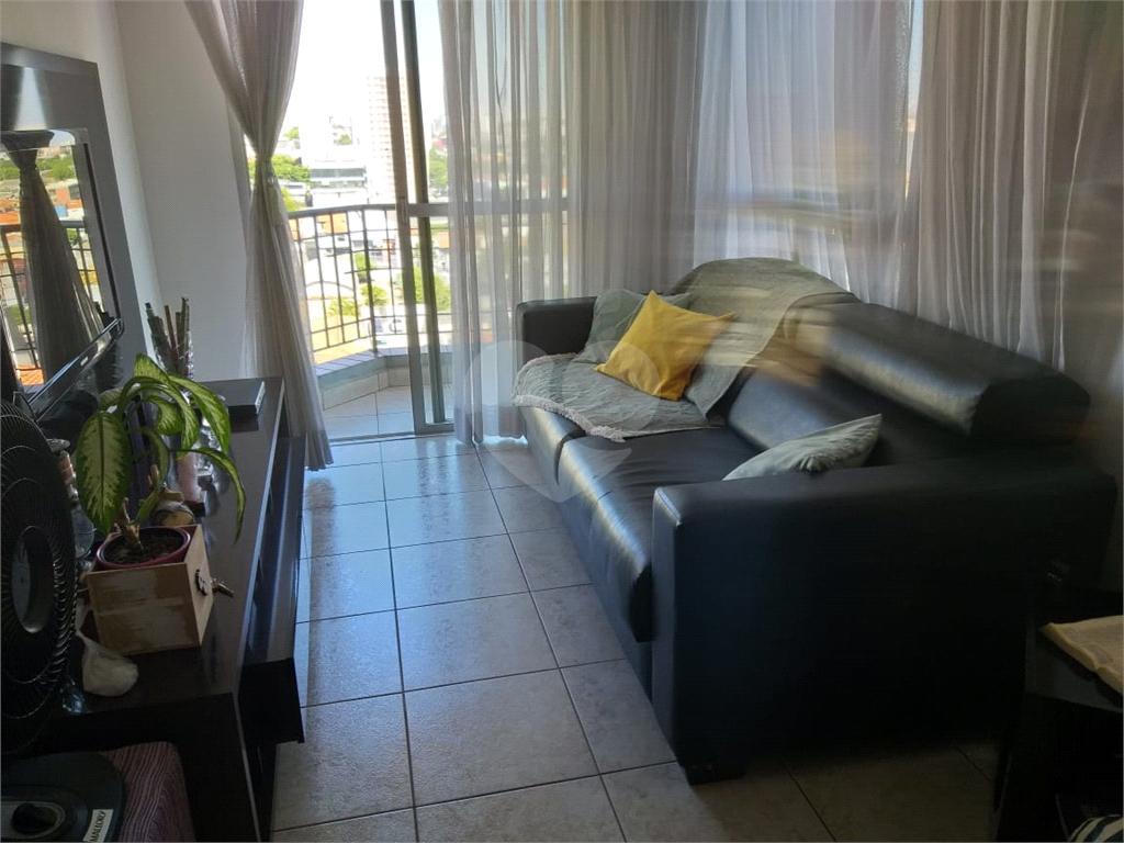 Apartamento à venda com 2 quartos, 58m² - Foto 3