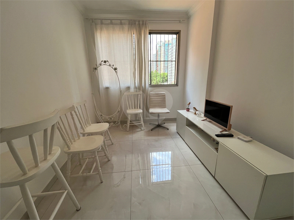 Apartamento à venda com 2 quartos, 58m² - Foto 6