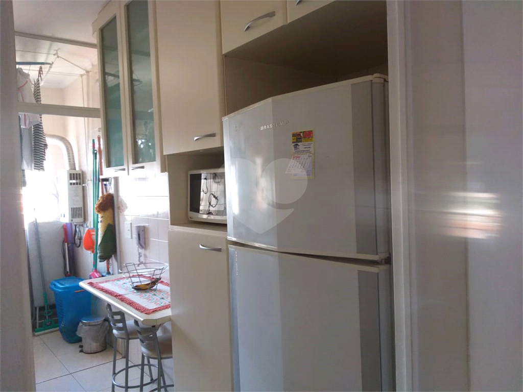 Apartamento à venda com 2 quartos, 58m² - Foto 4