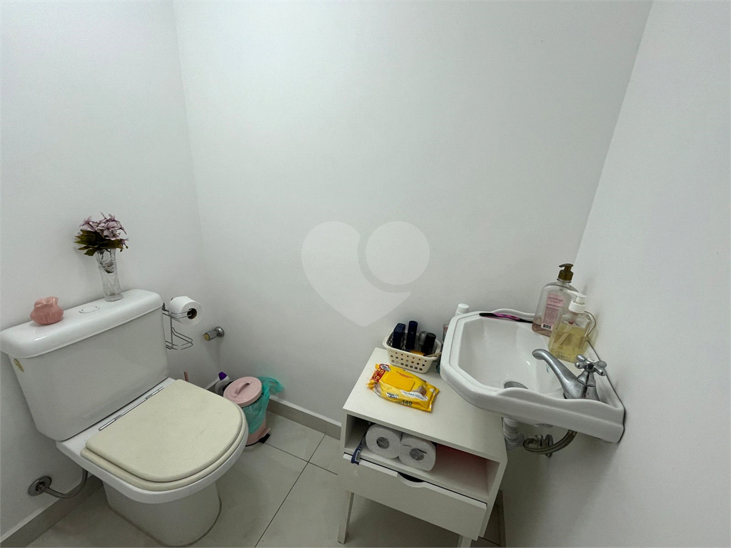 Apartamento à venda com 2 quartos, 58m² - Foto 32