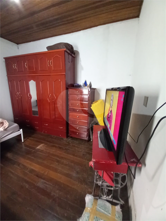 CASA TÉRREA em SANTANA