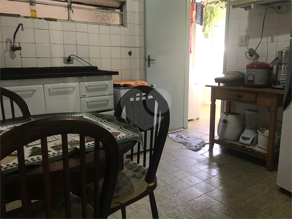 Apartamento à venda com 2 quartos, 99m² - Foto 4