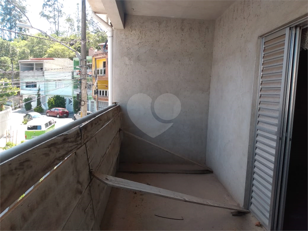 Sobrado  03 dormitorios - Rua sem saida com Vigilancia Presencial 24 horas