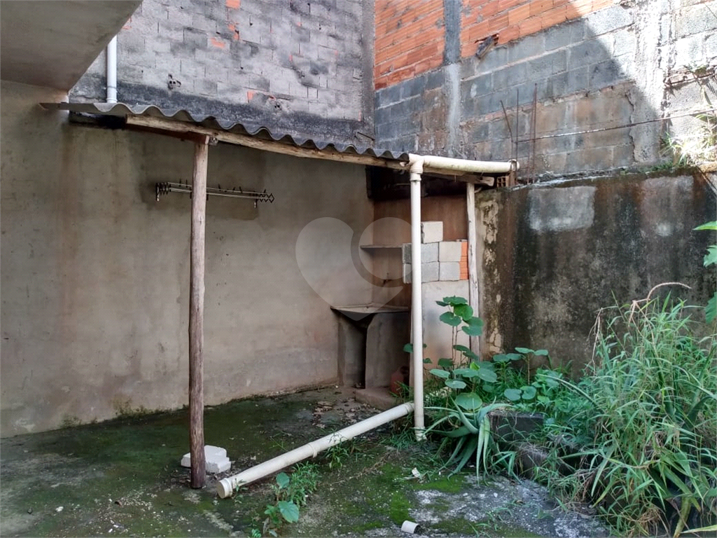 Sobrado  03 dormitorios - Rua sem saida com Vigilancia Presencial 24 horas