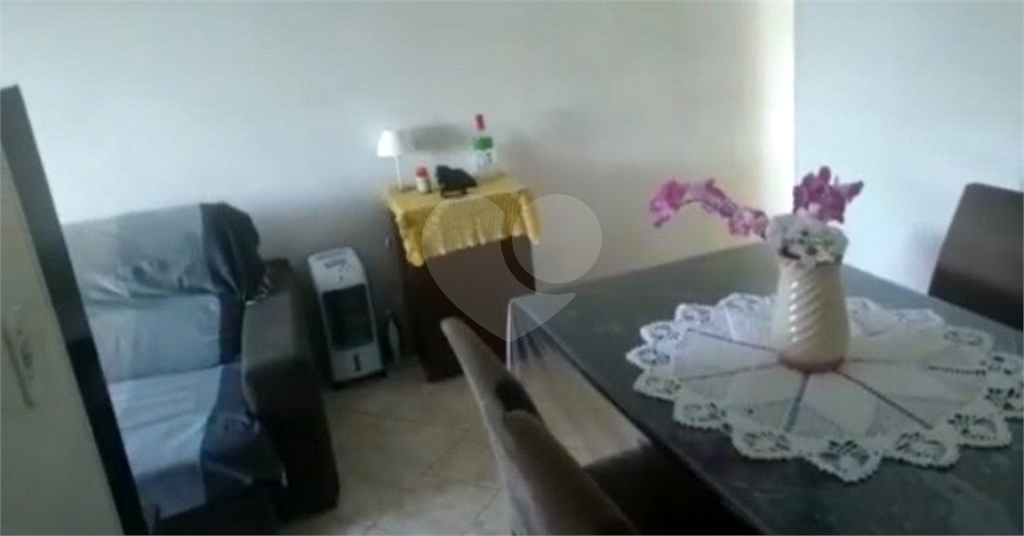 APARTAMENTO em MANDAQUI