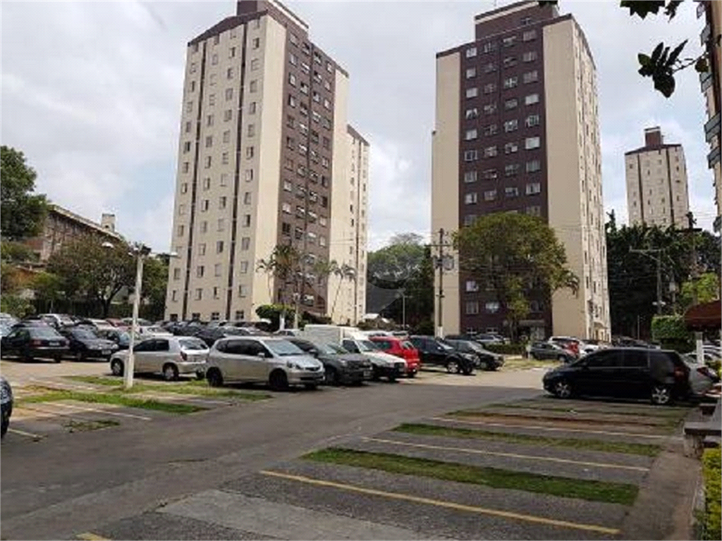 APARTAMENTO em BRASILÂNDIA