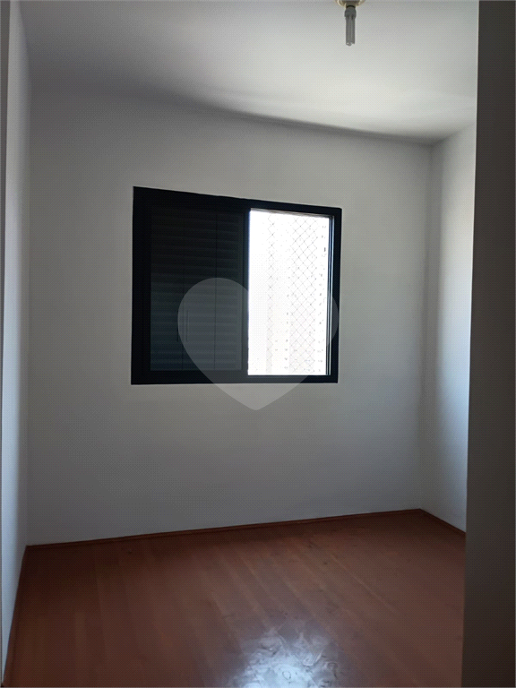 APARTAMENTO em TUCURUVI