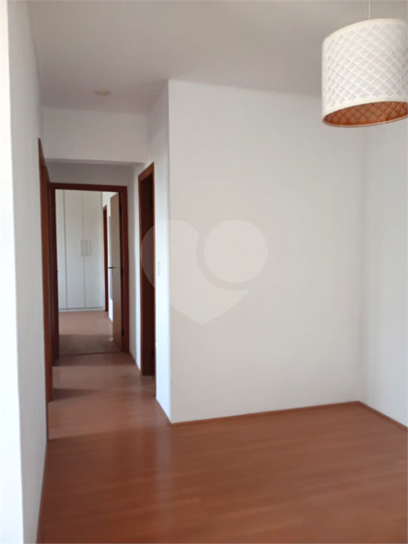 APARTAMENTO em TUCURUVI