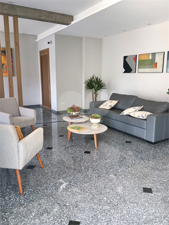 APARTAMENTO em TUCURUVI