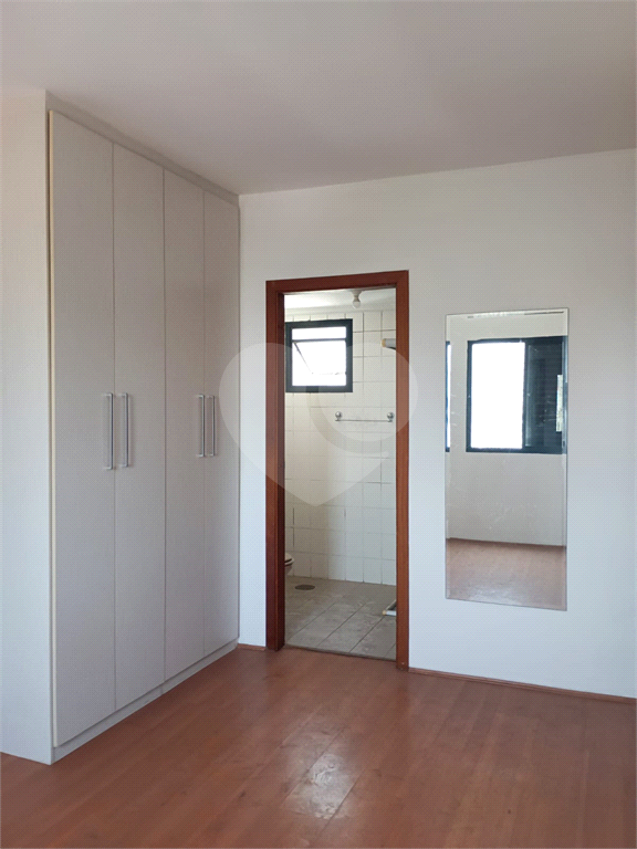 APARTAMENTO em TUCURUVI