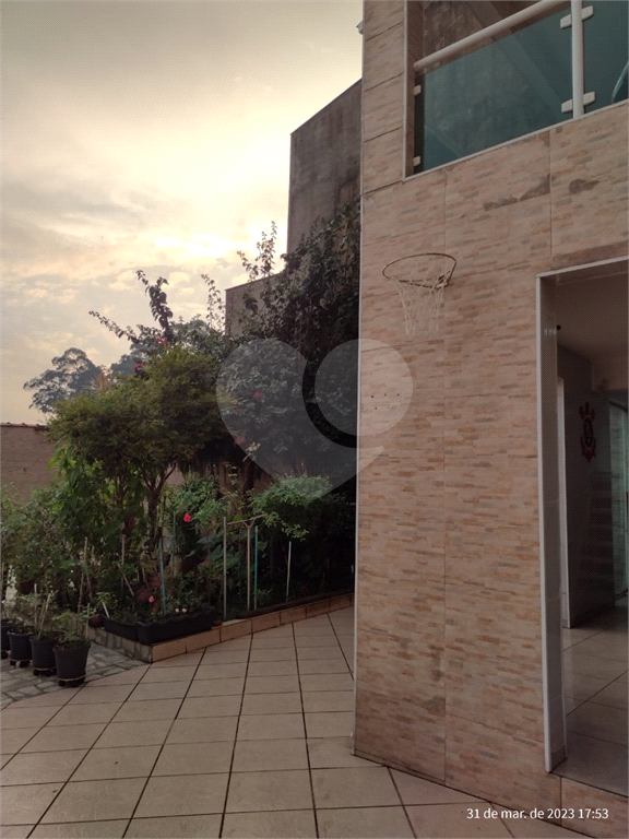 Excelente Sobrado na Cidade Lider - Casa - vendo