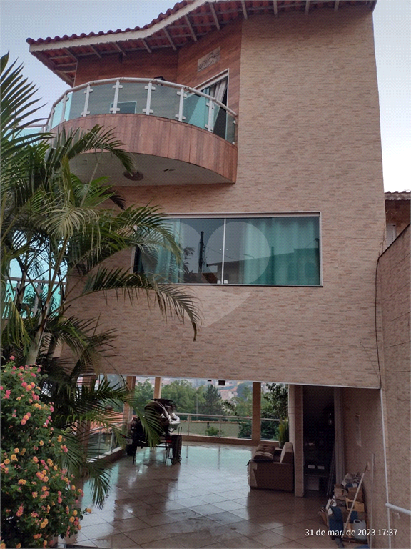Excelente Sobrado na Cidade Lider - Casa - vendo