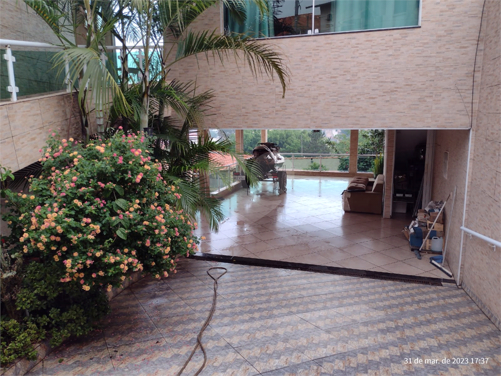 Excelente Sobrado na Cidade Lider - Casa - vendo